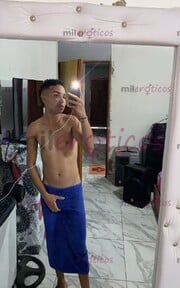 CHICO DELGADO SUMISO TRAGÓN MUY COMPLACIENTE - FOTO 3