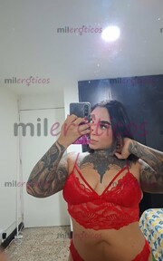 MIRADA INTENSA, PIEL TATUADA Y UNA VIBRA QUE NO SE OLVIDA. - FOTO 9