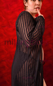 ME QUIERES CORRER EL VESTIDO Y DARME POR MI COLITA REDONDA - FOTO 7