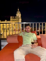 POR PRIMERA VEZ EN LA CIUDAD JOVEN VARONIL 20CM - FOTO 4