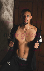 JOVEN PAISA VERGON CALIENTE Y DE MENTE ABIERTA - FOTO 10