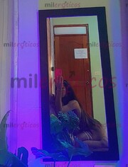 PERRA EXÓTICA ARDIENTE CON SITIO PARA QUE ME PONGA EN CUATRO PATAS Y ME FOLLES - FOTO 5