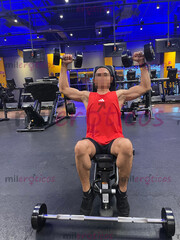 ACTIVO DISCRETO VARONIL 18 CM ALTO TONIFICADO DE GYM 28 AÑOS DISPUESTO A... - FOTO 3