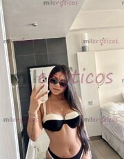 SOY UNA SEXI PETIT DIOSA EN LA CAMA , APRETADITA VAGINA ROSADA CALL ME BABE - FOTO 8