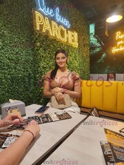 DANY TETAS EN HORMONA PENE DE CABALLO CARA DE MUJER TU PORNO QUE ESPERABAS - FOTO 7