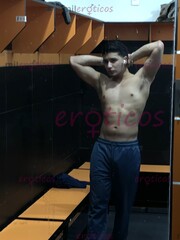 UNIVERSITARIO CACHONDO NUEVO EN ESTO NALGO Y PITUDO - FOTO 5