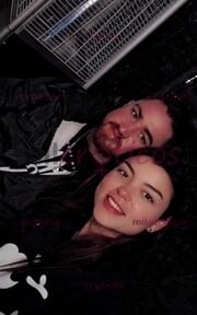 PAREJA HOMBRE BISEXUAL Y MUJER CUMPLE TUS DESEOS Y FANTASIAS - FOTO 9