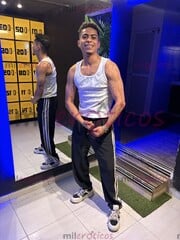 MORENO SANTNDEREANO LECHERO Y VERGON EN TU CIUDAD - FOTO 9
