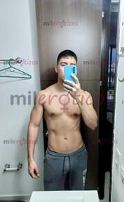 ACOMPAÑANTE JOVEN UNIVERSITARIO PARA MASAJES Y ALGO MÁS... - FOTO 5