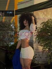 CAMILA COSTEÑA CUERPO DELUXE PARA CLIENTES EXIGENTES PASIVA TRAGONA - FOTO 5