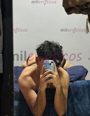 CHICO NALGÓN, PIERNUDO CON GANAS DE SATISFACER TODOS TU FETICHES - FOTO 10