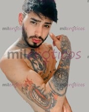 BBY EXÓTICO MARCADO CON TATUAJES Y UNA SENSUAL BARBA - FOTO 4