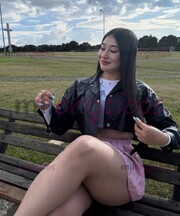 HERMOSA Y NATURAL CON VAGINA ROSADITA Y UN CULO BIEN GRANDE PARA TI - FOTO 1