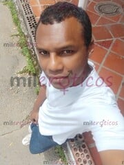 SINGLE HETERO NEGRO JOVEN BUSCO MUJERES O PAREJAS - FOTO 1