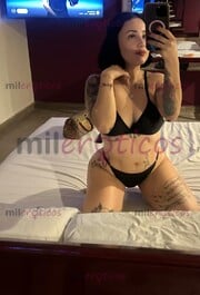 PIEL BLANCA DEJATE CONSENTIR SIN PRISAS NALGAS REDONDITAS Y MUY COGELONA - FOTO 10