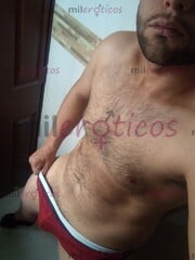 CHICO SEXY Y CALIENTE LLENO DE LECHE PARA TI - FOTO 2