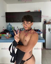 FEMBOY UNIVERSITARIO CALIENTE Y MUY COMPLACIENTE - FOTO 3