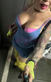 MUJER, TRANS, RUBIA, DE BONITO CUERPO, PIEL BLANCA, SIEMPRE OLIENDO RICO - FOTO 6
