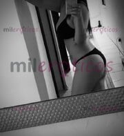 THALÍ COMPLACIENTE Y TIERNA PASARÁS UN RATO RICO - FOTO 7