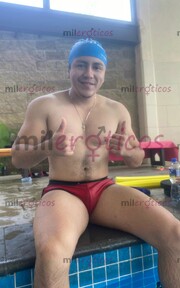 JOVEN, GUAPO, EXPERTO, MASAJISTA LISTO PARA DISFRUTAR - FOTO 10