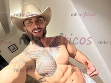 FITNESS MODEL ATLÉTICO HOT EN LA CIUDAD POR TEMPORADA - FOTO 7