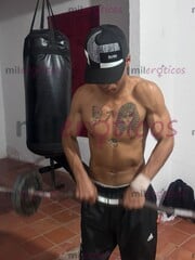HOLA SOY SANTI, TENGO 24, MIDO 1.79, ME GUSTA HACER MASAJES Y SALIDAS - FOTO 5