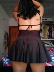 LLUVIA DORADA MARRÓN FETICHE DE PIES VERDA CALIENTE GORDITA DELICIOSA PASEMOS RI - FOTO 4