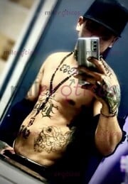 JOVEN CHÁCALON DELGADO DISPUESTO A CUMPLIR TUS FANTASÍAS - FOTO 2