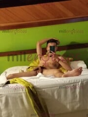 JOVEN VERGÓN LECHERO COMPLACIENTE RELAJADO RECIÉN LLEGADO A LA CIUDAD - FOTO 1