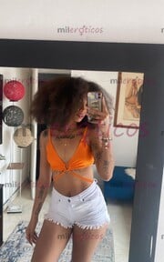 BELLA NEGRA CON CABELLO AFRO, ME LLAMO CANELA - FOTO 2