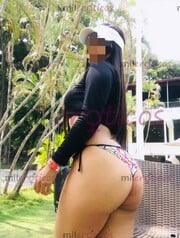 MASAJISTA Y SCORTS PIERNONA PELINEGRA, TE CUMPLO TUS DESEOS Y FANTASÍAS. - FOTO 6