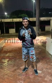 HOLA SOY SEBASTIÁN UN CHICO MUY CALIENTE Y ASEADO Y LECHERO - FOTO 1