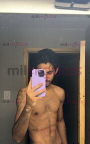 CHICO JOVEN, RELAJADO Y ATENTO PARA COMPLACERTE - FOTO 6