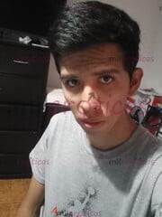 CHICO CON BUEN PENE DESEANDO DARTE LO MEJOR - FOTO 6