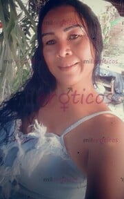 HERMOSA TRASN CHUPONA VETERANA BIEN DOTADA POR DELANTE Y POR DETRÁS - FOTO 3