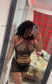 NENA BAJITA CON MUCHAS GANAS DE SEXO CALIENTE TETONA - FOTO 7