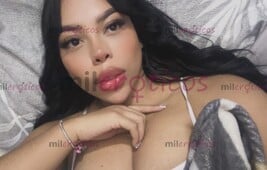 VEN Y DARME VERGA BIEN RICO Y DISFRUTA DE ESTAS RICAS TETAS CON SITIO - FOTO 1
