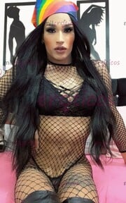 CHICA TRANS SEXY Y CALIENTE MUY CAMPLACIENTE AMABLE Y CARIÑOSA - FOTO 4