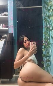 QUE ALGUIEN QUE NO CONOZCO ME DESEE. ES MUY EXITANTE. - FOTO 1