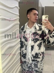 JOVEN DELGADO DE 19 AÑOS VERS PASIVO DISPONIBLE EN BOGOTÁ - FOTO 10