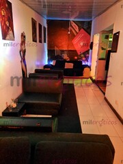 AMANECEDERO ... SHOWS XXX... BAR... RESERVADO - FOTO 10