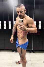 TAVO .. TATUADO, FUERTE, DIVERTIDO Y COMPLACIENTE - FOTO 7