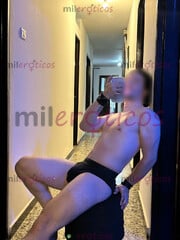 NICO MASAJEADOR DE VERGAS GARGANTA PROFUNDA Y MAMADA SALIVOSA!!! - FOTO 2