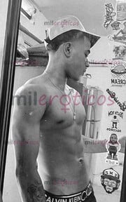 MORENO DEPORTISTA JOVEN Y VERGON LISTO PARA TI - FOTO 6