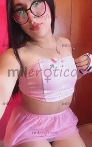HOLIS CHICA TRANS DE 19 AÑOS SÚPER CALIENTE Y FEMENINA - FOTO 2