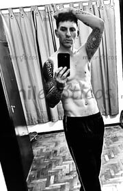 ARGENTINO FITNESS, DISCRETO Y LISTO PARA COMPLACERTE. SOLO MUJERES - FOTO 4