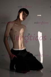 TWINK PASIVO ALTO FLACO SIN PREJUICIOS TRATO PREMIUM - FOTO 8