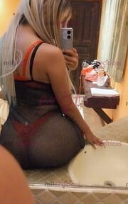 SOY TU MUÑEQUITA CON UN HERMOSO CARAMELO ENTRE LAS PIERNAS SEX HOT - FOTO 4