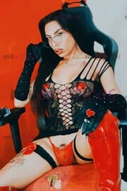 LILIBETH.... TU DOMINATRIX DE LUJO, EL DESEO HECHO CARNE EL PLACER HECHO MUJER - FOTO 7