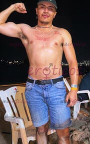 EDUARDO 25 ATLÉTICO TATUADO DISCRETO Y MASCULINO - FOTO 9